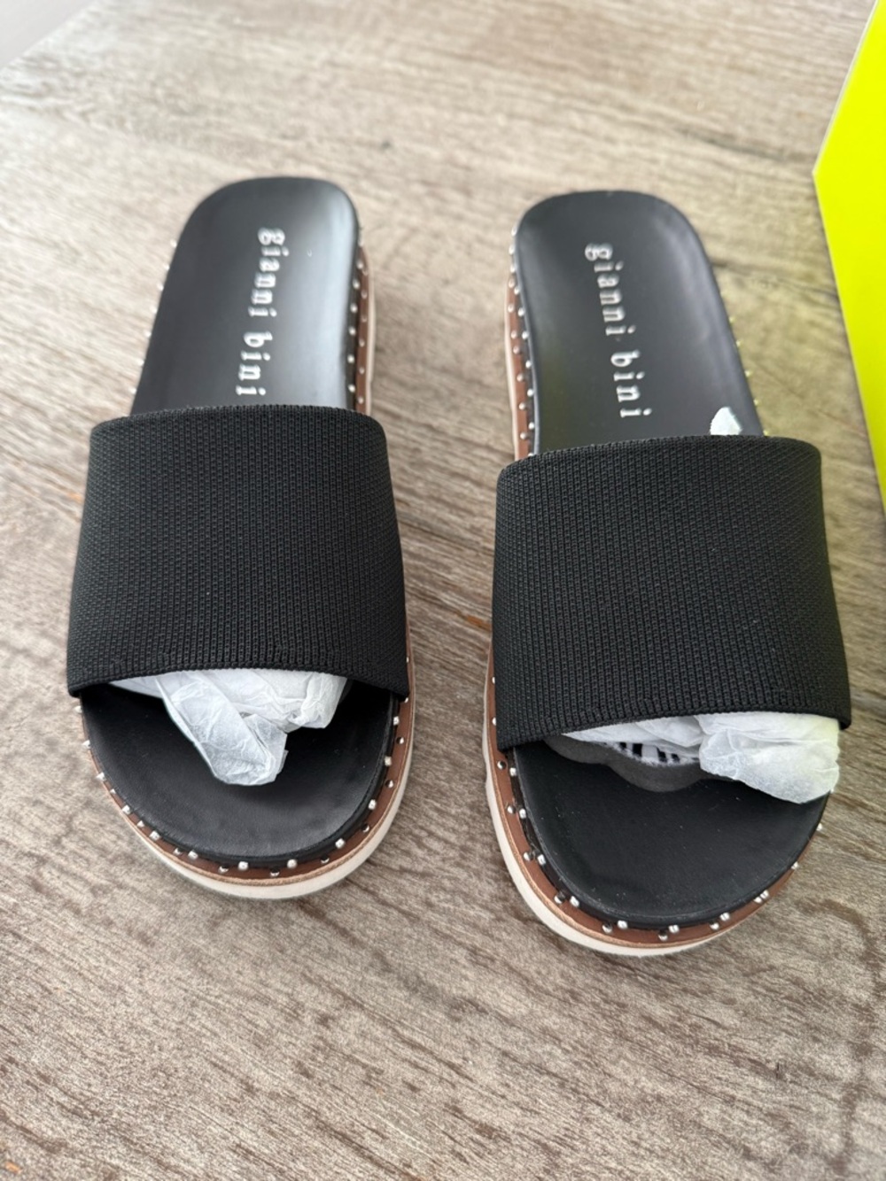Gianni Bini Aleksah sandal slides studded black size 8.5